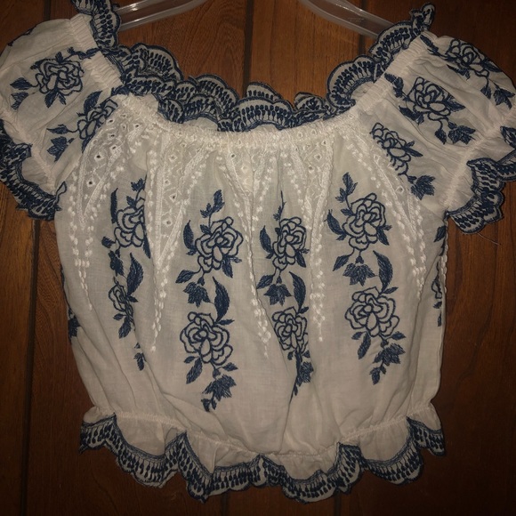 crop top from forever 21 - Picture 1 of 3